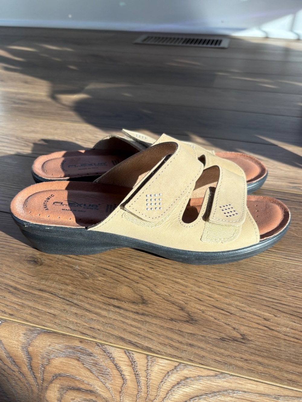Flexus Aditi by Spring Step women’s leather comfort arch support Sandal size 11 - Picture 3 of 11